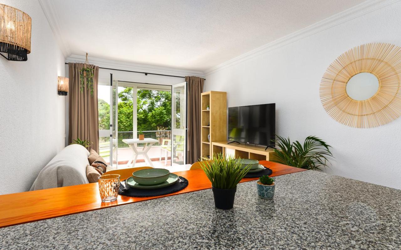 Caroline House Marbella Puerto Banus Apartment ภายนอก รูปภาพ